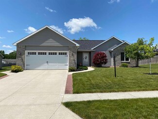 406 Old Bog Rd, Avilla, IN 46710