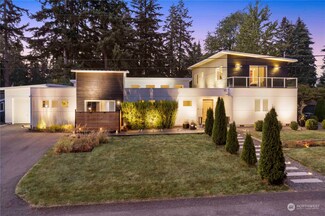 16254 NE 25th St, Bellevue, WA 98008