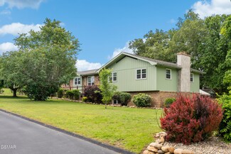 310 Hollywood Cir, Sevierville, TN 37862