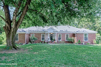 3203 Dinah Ct, Louisville, KY 40242