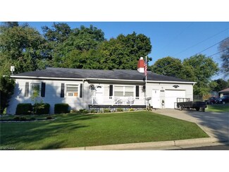 888 Maxwell Ave, Millersburg, OH 44654