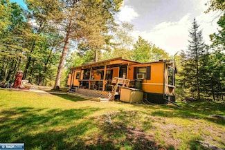 9202 Elbow Lake Rd, Cook, MN 55723