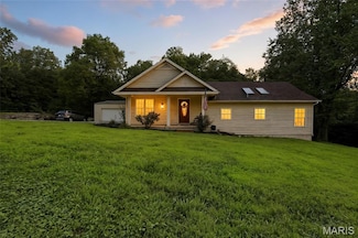 7029 Windy Valley Ln, Pacific, MO 63069