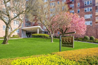 333 Bronx River Rd Unit 123, Yonkers, NY 10704