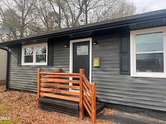 1614 Willow Rd, Greensboro, NC 27401