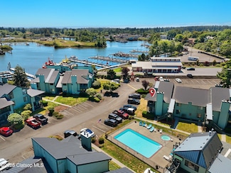 346 NE Skipanon Dr, Warrenton, OR 97146