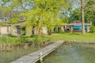 15370 Joseph St, Vandalia, MI 49095