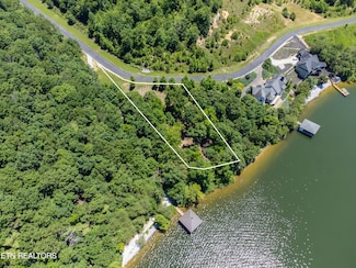 422 W Mountain Dr, Rockwood, TN 37854