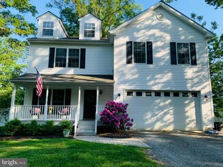 921 Williams St, Edgewater, MD 21037