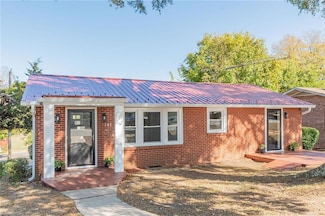 101 Booker Ave, Lexington, NC 27292