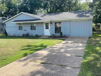 3903 Appletree Ln, Tyler, TX 75701