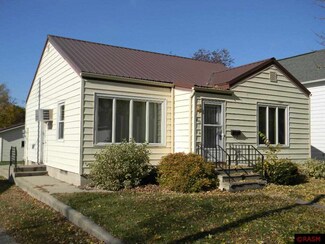 412 1st Ave N, Sleepy Eye, MN 56085