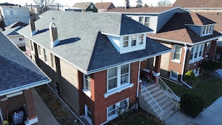4821 W 24th St, Cicero, IL 60804
