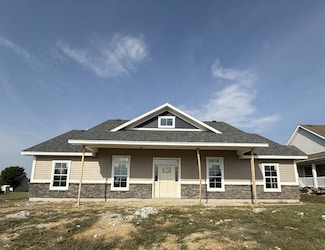 1212 S Walnut St, Cameron, MO 64429