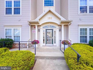 100 Beech Blvd Unit 202, Warrington, PA 18976