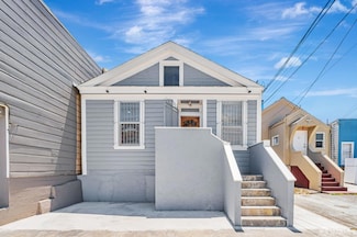 19 Farallones St, San Francisco, CA 94112