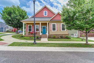 300 Hunterdale Dr, Lynchburg, VA 24502