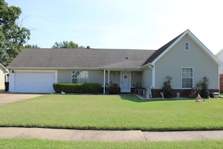 377 Colonial Dr, Marion, AR 72364
