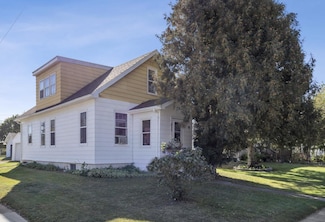 311 1st Ave SE, Dilworth, MN 56529