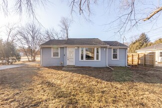 2912 Cypress Ave, Cedar Falls, IA 50613