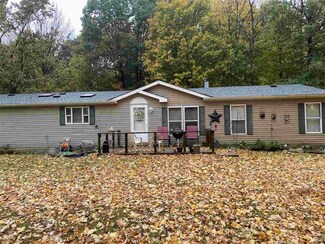 4713 N Liberty Rd, Attica, IN 47918
