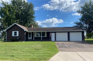 527 E Supple St, Boyd, WI 54726