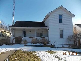 309 W Oak St, Oak Harbor, OH 43449