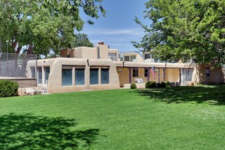 148 Edeal Rd, Los Lunas, NM 87031