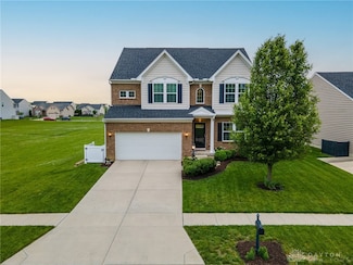 8157 Bushclover Dr, Tipp City, OH 45371