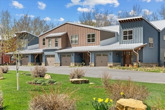 109 Kainu Ave, Red Lodge, MT 59068