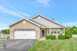 1360 Pheasant Chase Cir, Beecher, IL 60401