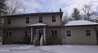 122 Crane Rd, Lakeville, PA 18438