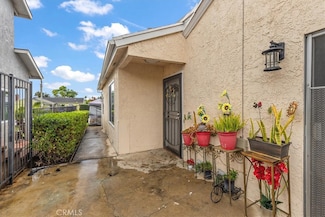 11612 Cimarron Ave, Hawthorne, CA 90250