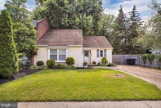 1 Cold Springs Ct, Sicklerville, NJ 08081
