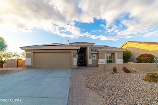2419 E Sky Creek Dr, Green Valley, AZ 85614