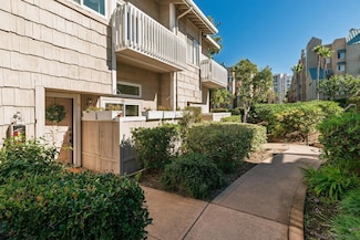 4094 Mahaila Ave Unit B, San Diego, CA 92122