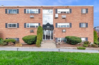 699 Adams St Unit 1, Dorchester, MA 02122