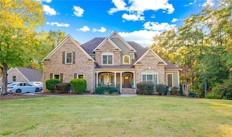 145 Oak Forest Dr, Oxford, GA 30054