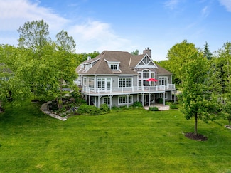 1835 Hickory Hill, Lake Geneva, WI 53147