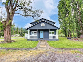 823 D St, Vader, WA 98593