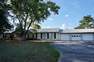631 County Road 1422, Cullman, AL 35058
