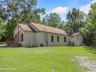 145 Hillard Rd, New Bern, NC 28562