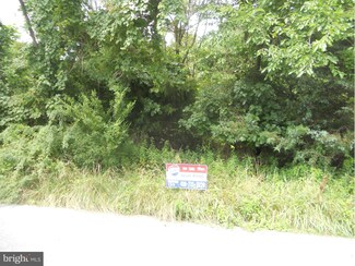 8218 Lincoln Dr, Jessup, MD 20794