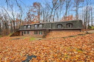 585 W Hinshaw Dr, Nineveh, IN 46164