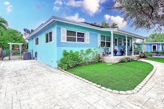 1632 SE 1st St, Pompano Beach, FL 33060