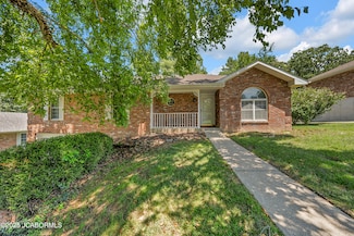 318 Kent St, Jefferson City, MO 65109