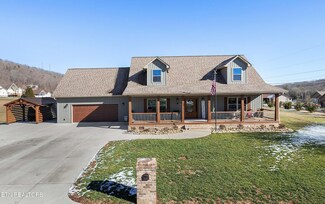 704 Mountain Grove Ln, Seymour, TN 37865