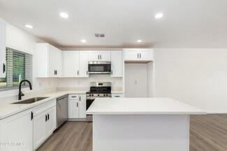 653 N 97th St, Mesa, AZ 85207