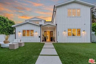 22723 Burbank Blvd, Woodland Hills, CA 91367
