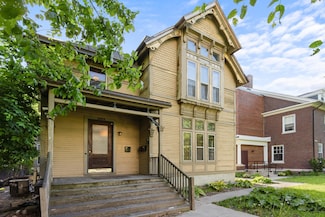 2404 Stevens Ave, Minneapolis, MN 55404